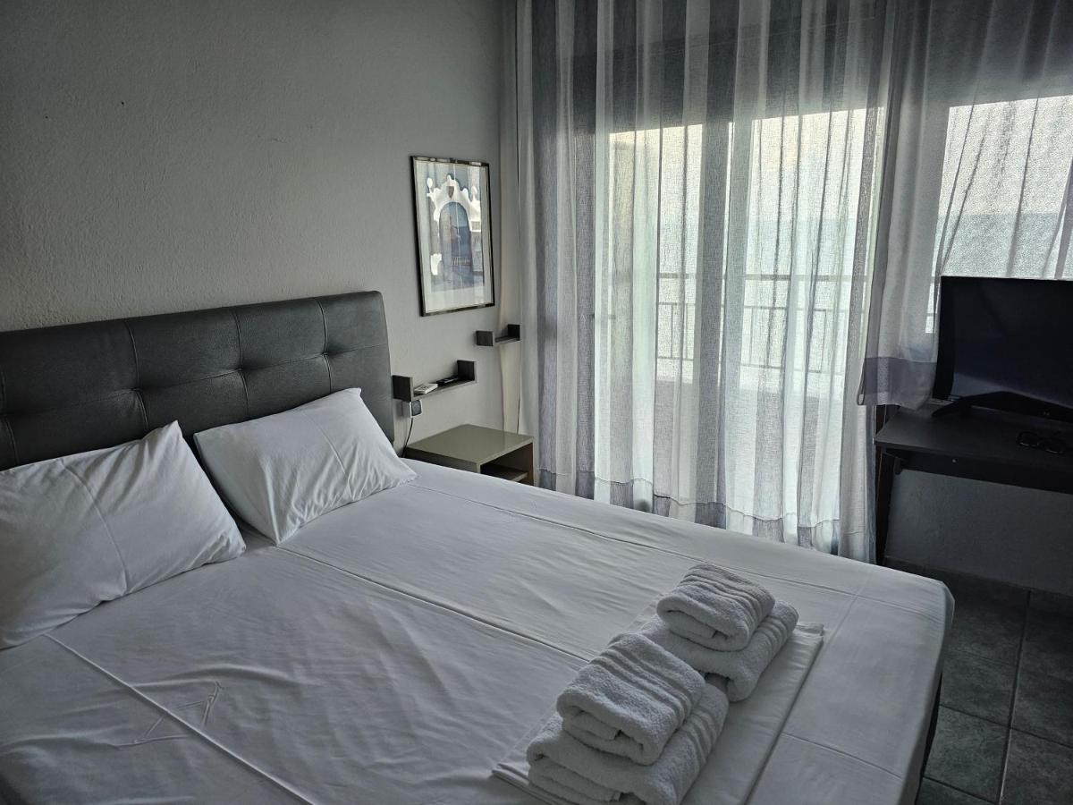 Studio Just On The Beach Paralia Katerinis Ngoại thất bức ảnh