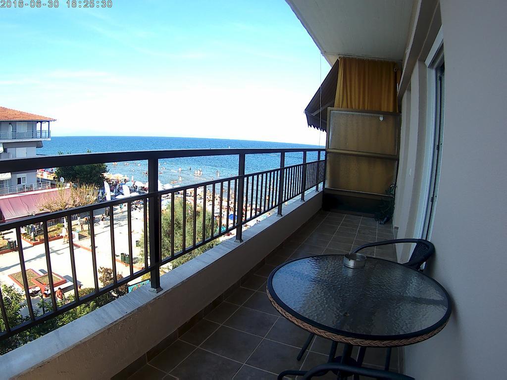 Studio Just On The Beach Paralia Katerinis Ngoại thất bức ảnh